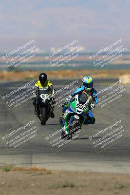 media/Aug-13-2023-CRA (Sun) [[1cfc37a6fb]]/Race 4 400 Superbike/Race/